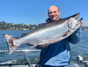 Read more about the article Salmon up to 32 Pounds